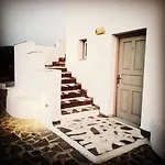 Helios Pláka
