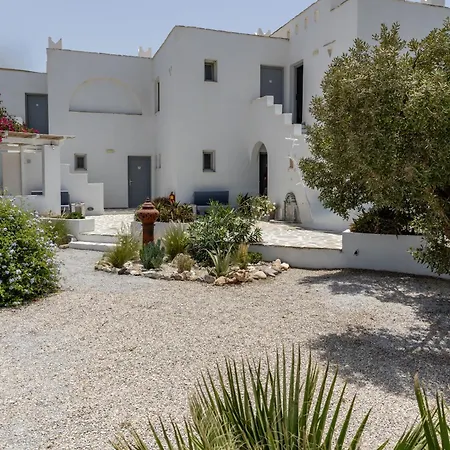 Helios Appartement Pláka