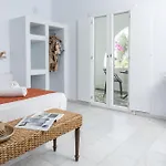 Helios Pláka